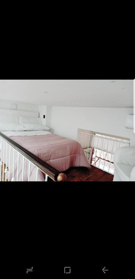 Bed and Breakfast Casa Carolina A Toledo Neapel Exterior foto
