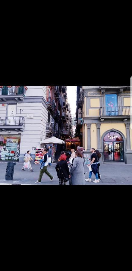 Bed and Breakfast Casa Carolina A Toledo Neapel Exterior foto