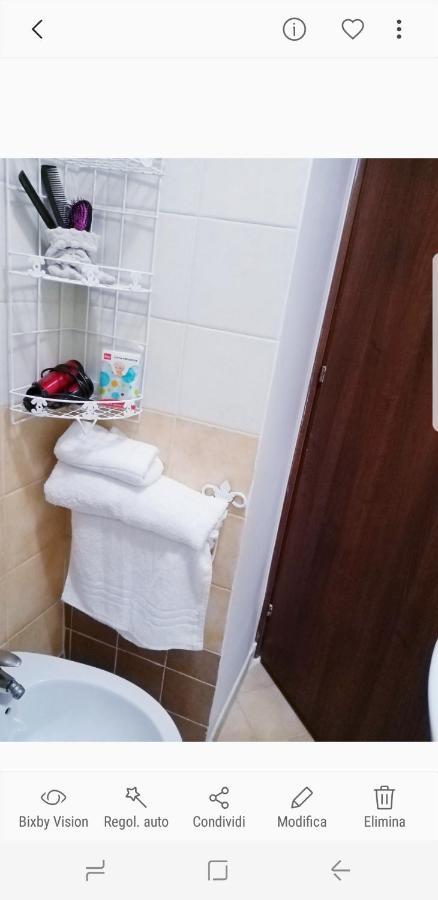 Bed and Breakfast Casa Carolina A Toledo Neapel Exterior foto